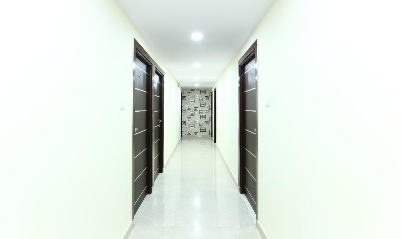 Fabhotel Rotano Suites - Yelahanka Bangalore Exterior foto