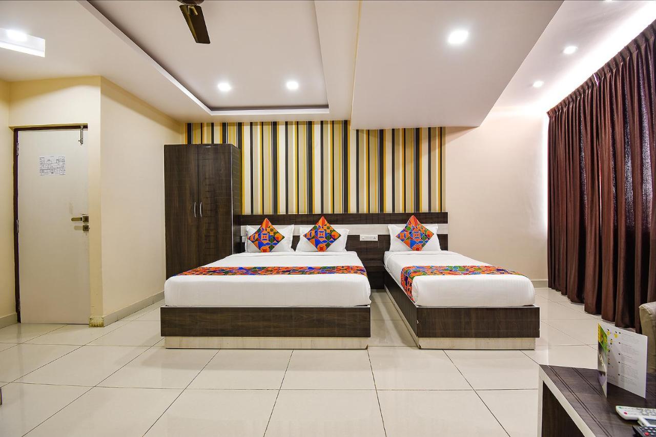 Fabhotel Rotano Suites - Yelahanka Bangalore Exterior foto