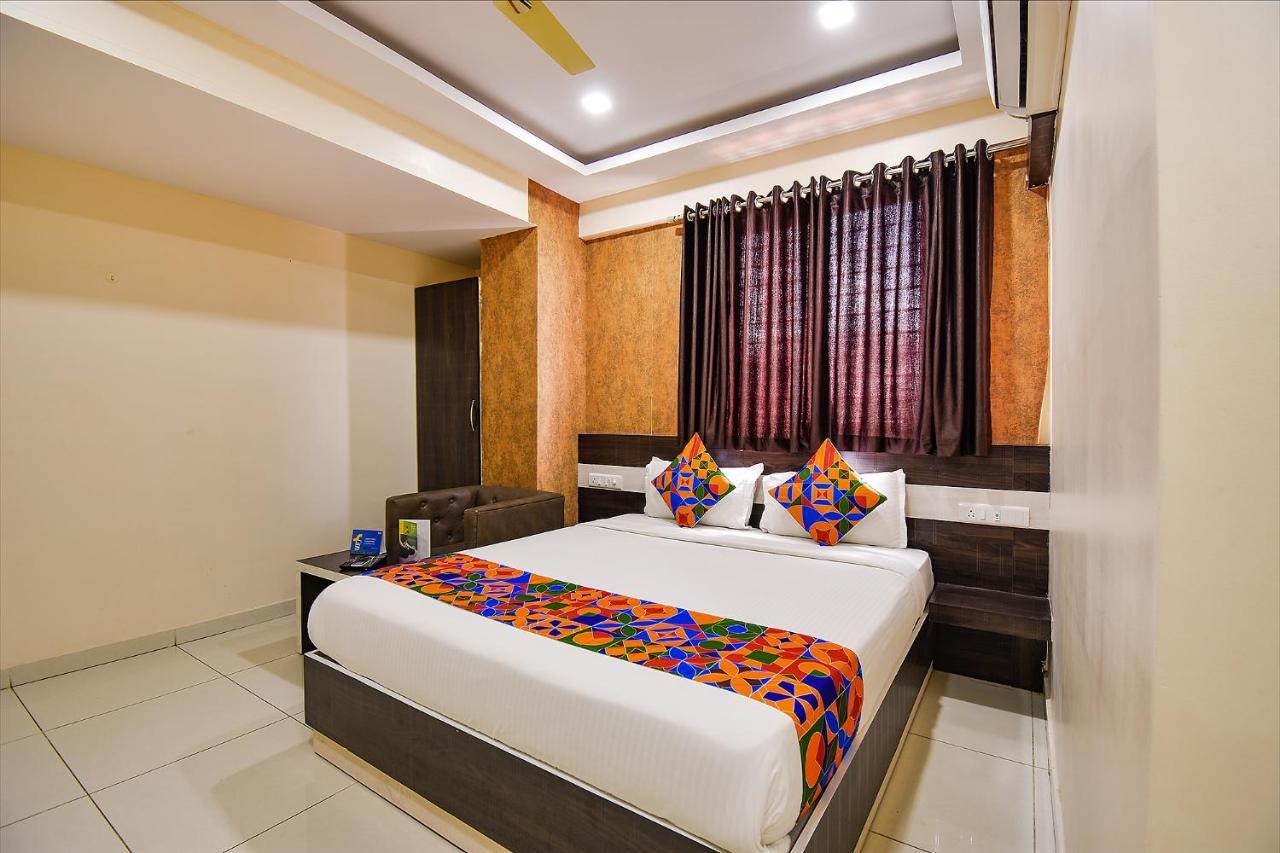 Fabhotel Rotano Suites - Yelahanka Bangalore Exterior foto